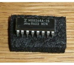 MB 8264 A-15 ( = 4164 DRAM = 64Kx1Bit )